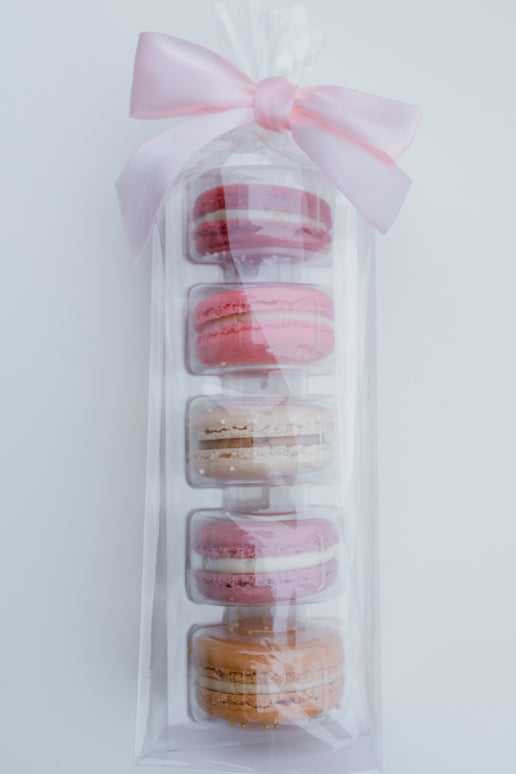 Honey & Milk 5-Pack Macarons