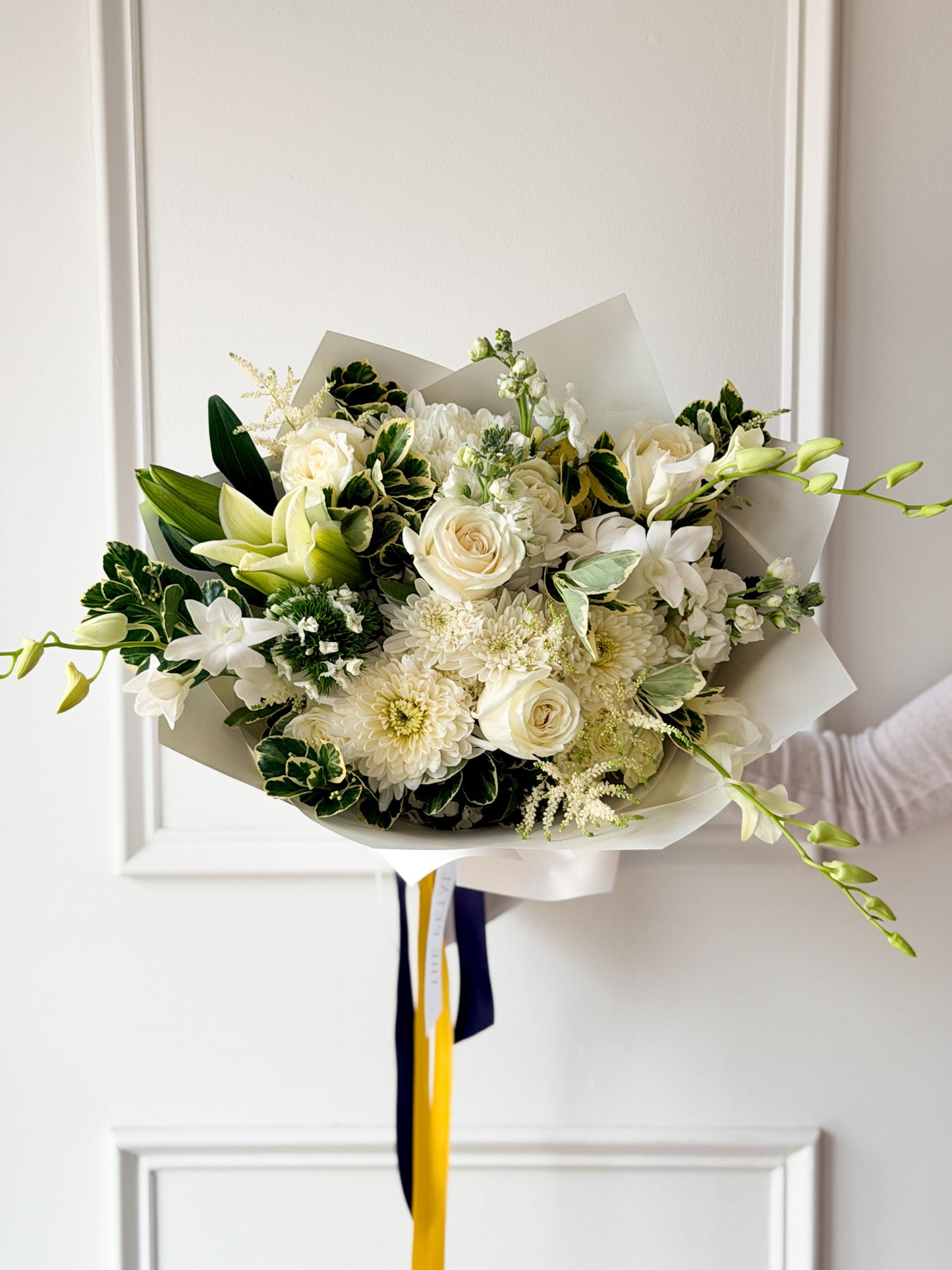 college or high school graduation bouquet for pickup or delivery Minneapolis. School spirit