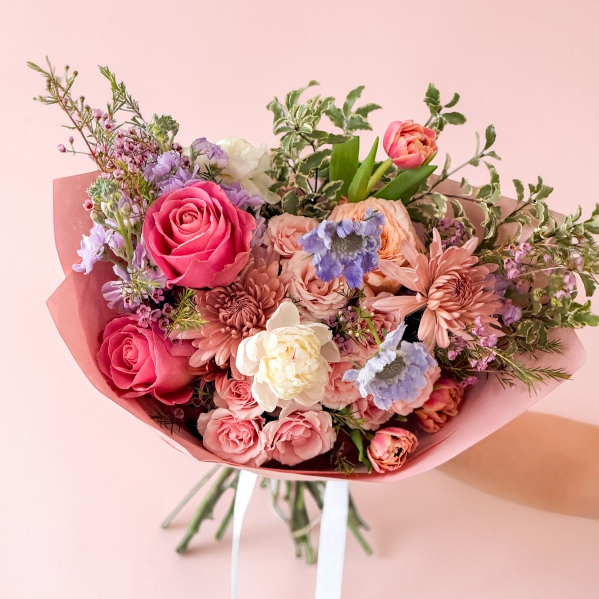 Last Minute Mother's Day gift hand tied bouquet of spring flowers for delivery in Minneapolis, Plymouth, Edina, Eden Prairie, Wayzata, Excelsior, Richfield, Bloomington, Saint Louis Park, Golden Valley.