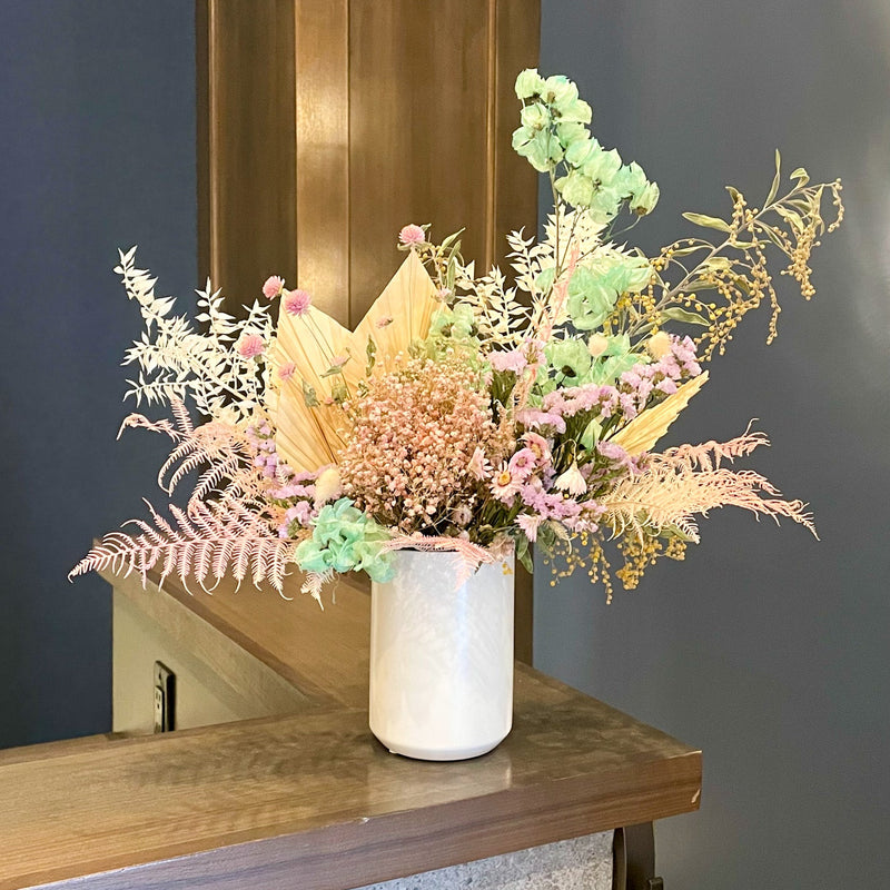 Fresh and Dried permanent flower arrangement for corporate reception lobby for businesses, condos, hotels, restaurants, and offices in Minneapolis, Edina and Wayzata