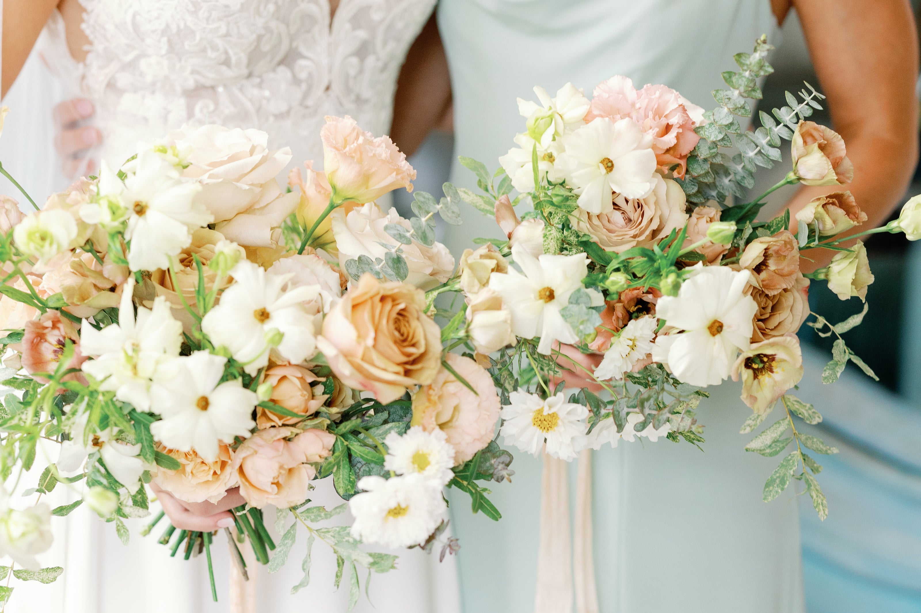 soft peach bouquets with garden style flowers for wedding in minneapolis