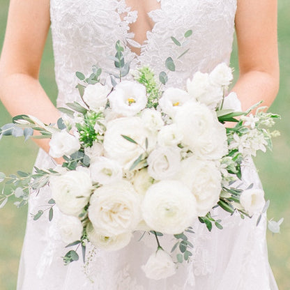 Classic bouquet of white flowers and greenery for an elopement or intimate wedding celebration in Minneapolis.